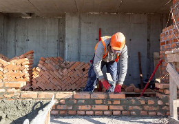 В Івано-Франківській області на будівництві школи вкрали 15 млн гривень