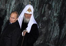 Московський патріархат офіційно оголосив війну в Україні "священною" і назвав її кінцеву мету