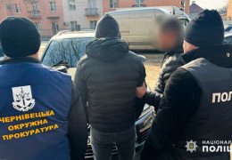 На Буковині викрили судмедексперта, який за 6000 євро «вирішував питання» щодо ухилення від мобілізації