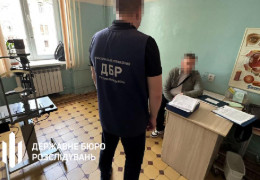 Як голова ВЛК при міському ТЦК Чернівців торгував фіктивними діагнозами для ухилянтів. У ДБР показали документи