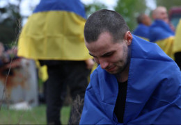 Сьогодні Україна повернула з полону ще 205 воїнів. Це захисники Маріуполя та оборонці всієї лінії фронту - Зеленський