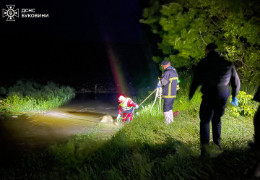 У Дністрі біля села Мосорівка виявили тіло мертвої людини. Обставини смерті встановлюють