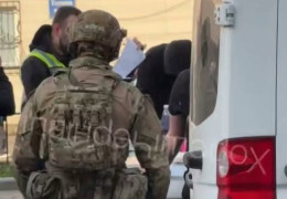 Стрілянина на перехресті Головної та проспекту Незалежності у Чернівцях. Що там сталося? (ВІДЕО)