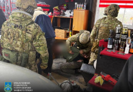 На Буковині викрили іноземця, який хизувався "зв’язками" у ТЦК і за 10 тис доларів США допомагав уникнути мобілізації