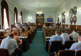 Клічук повідомив скільки коштів і куди спрямували на сьогоднішній сесії Чернівецької міськради