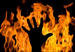 Самогубство у Мамаївцях: 40-річний чоловік у власній хаті підпалив себе, облившись бензином