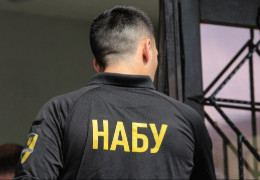 Рада ухвалила законопроєкт, який ліквідує незалежність НАБУ та САП. Європа стурбована тиском