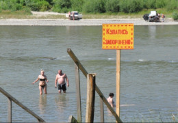Чернівці: у річці Прут купатися заборонено - виявили кишкову паличку та інші небезпечні бактерії