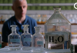 Парфум із ароматом ЧНУ: до 150-річчя університету створюють унікальний запах