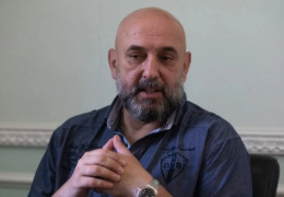 Генерал Сергій Кривонос: "Найбільша наша проблема в тому, що влада дає своїм представникам заробляти на цій війні"