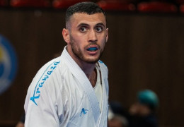 Каратист з Чернівців став чемпіоном Всесвітніх ігор-2025 у Китаї