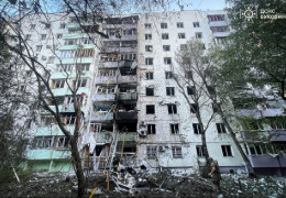 У Чернівцях оголосили тендер на ремонт пошкодженої рашистською ракетою багатоповерхівки