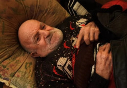 В Україні сина лежачого 82-річного батька відправили на полігон - що було далі