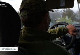 «Здають» місцеві або ловлять дрони: як ухилянти тікають за кордон через Буковину