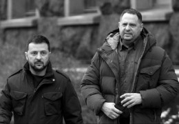 Андрій Єрмак шокований своєю відставкою і повідомив, що планує вирушити на фронт - The New York Post та The Economist