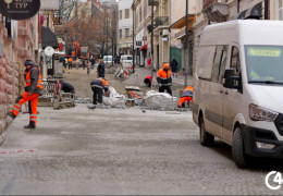 Клічук повідомив, на яких дорогах у Чернівцях планують до кінця року завершити ремонт і який сквер облаштують наступним
