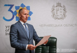 У всіх Різдво, а на Кіцманщині - політичні розборки. У конфлікт Булеги з міськрадою втрутився Іван Гешко