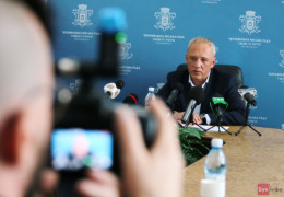 Мер Чернівців Клічук про закупівлю Ратушею дронів у 2023 році: "Ми виходили з того, що хай будуть ціни такі, але щоб наступного дня дрон був на фронті"