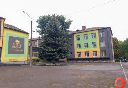 Чернівецька міська рада затвердила попередню мережу академічних ліцеїв громади