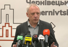 Аварія колектора на Гравітоні, відкриття "Хабу 82", що вирішив Лужанський спиртзавод зі своїм смородом - Про що говорив мер Чернівців Клічук на пресконференції