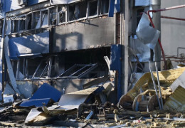 Чернівецькі рятувальники показали, як ліквідовують наслідки ворожих влучань у Новодністровську