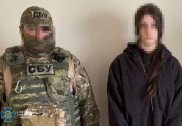 Завербована російськими спецслужбами чернівчанка намагалася підірвати вантажівку з цінним обладнанням. Уже заклала вибухівку під фуру