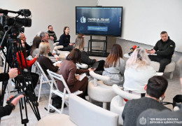 У Чернівецькій ОВА почала працювати "гаряча лінія"