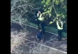 У мережі з’явилося відео з учорашнього теракту в Києві, де поліцейські утікають від терориста. Клименко відреагував