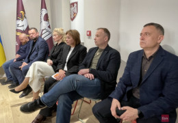 "Читаєш коментарі, що на Буковину "понаїжджали східняки", але це не правда" - Осипенко на пресконференції