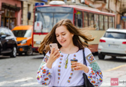 Дню вишиванки - 20 років! Як відзначатимуть цей день у Чернівцях та Україні