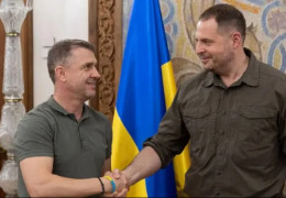 Екстренер збірної Ребров дав на заставу Єрмака 30 млн грн. Скільки ще не вистачає застави