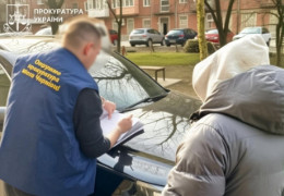 На ремонті вулиці Хотинської у Чернівцях на 200 млн грн виявили нестачу 238 тонн асфальту: судитимуть колишнього директора підрядної організації та інженера технагляду
