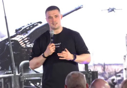 Михайло Федоров: "Я занадто довго мовчав". Чернівчани підтримали екс-міністра акцією протесту